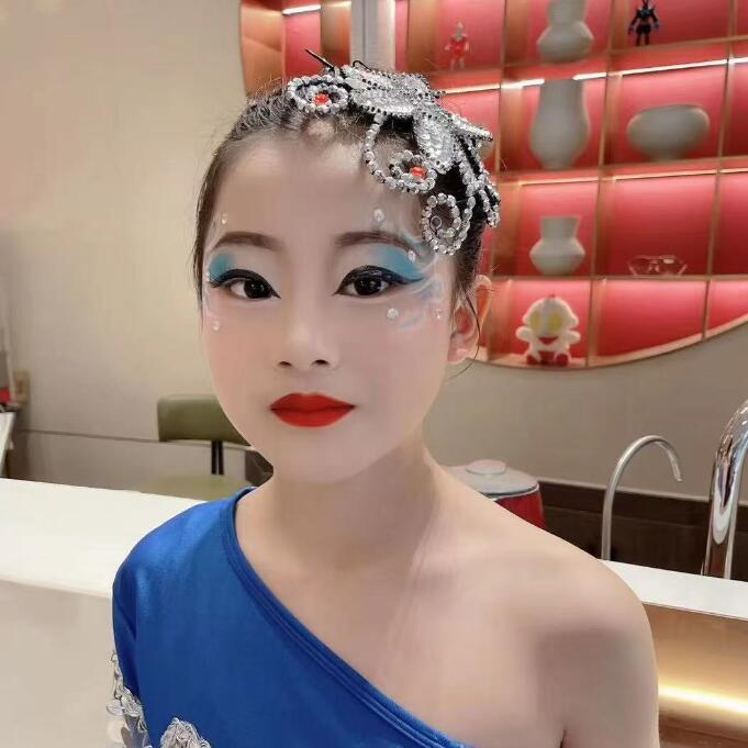舞台妆造