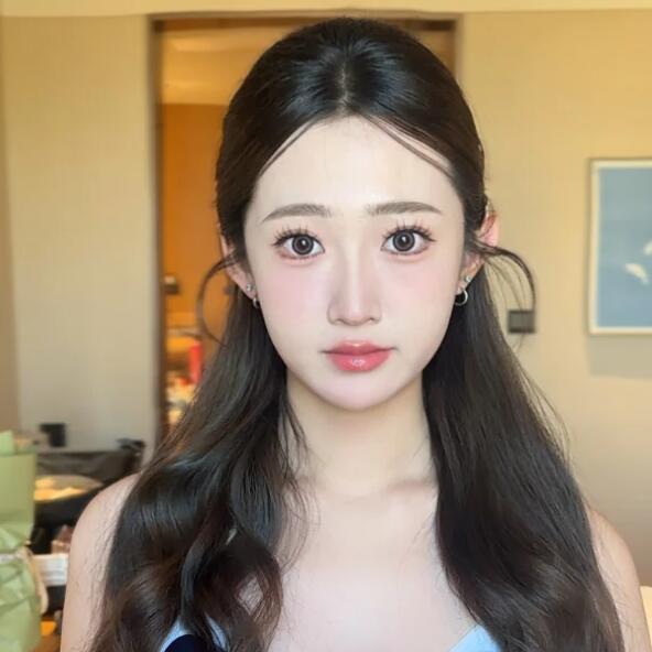 声乐艺考妆超级上镜的妆容